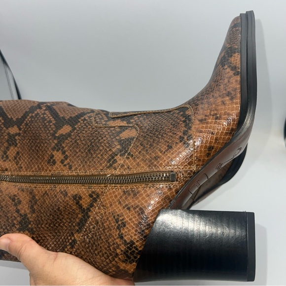 Franco Sarto Womens Jaxon Mid Calf Heeled Boot Snakeskin Embossed Size 8.5M NWB - Picture 11 of 14